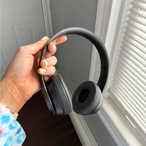 Beats Solo3 On-Ear Wireless Headphones